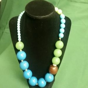 Very nice multi color beaded necklace.